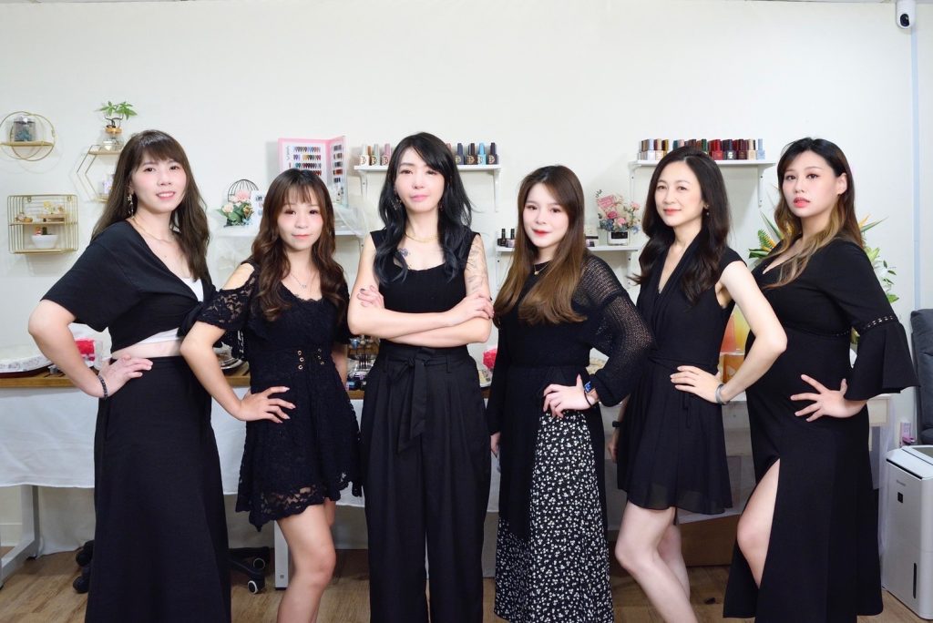 Line album 2021111 211102 19