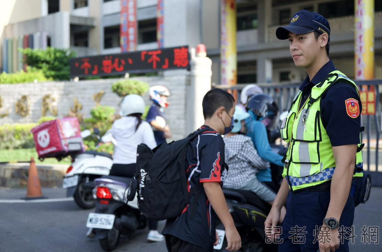 2 35 | 警護童照大歪樓,台中市警察局 TCPB, 第五分局 記者爆料網