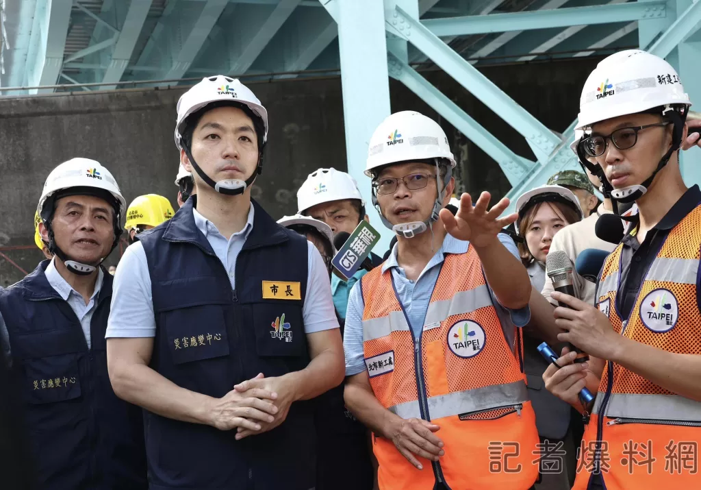 海葵颱風台中「預防性放假」-北北基宜民眾冒風雨上班怒氣灌爆縣市長粉專