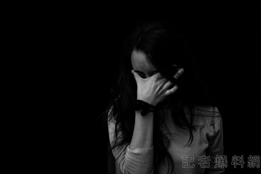 趁後背體位拍下性愛片　竟還傳給女方母親觀看