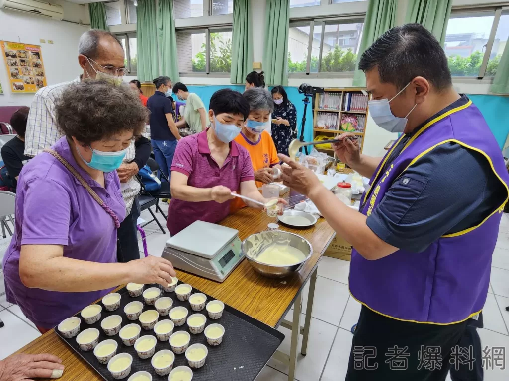 朝陽科大usr青銀共學在地食材月餅帶動地方創生