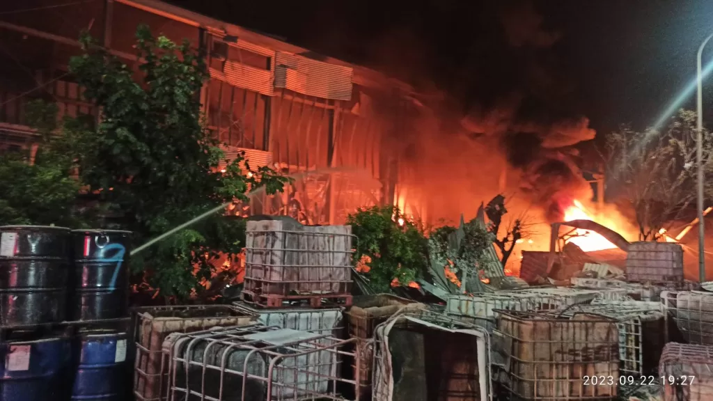 屏東工廠爆炸案-勾起桃園2場大火11名消防員殉職的慘痛記憶